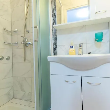 Apartment Captain Miro Baska (Krk)