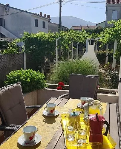 Apartman Captain Miro *